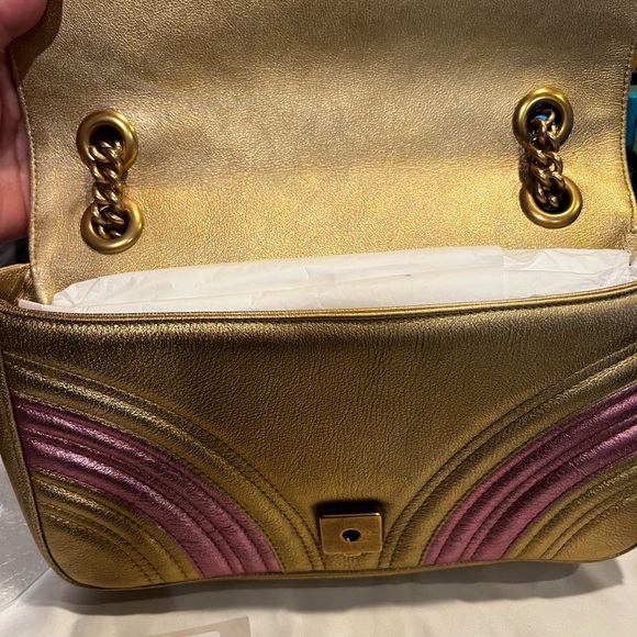 Gucci Marmont - Picture 6 of 9